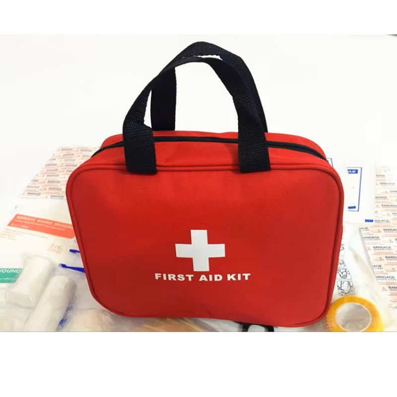 Аптечка первой помощи с компак – обзор и цена First Aid Bag Kit